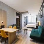 Апартаменты а17 - Close To Hospitals, Rowing Channel&mall