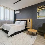 а17 - Next To Rowing Channel And Hospitals 公寓 *